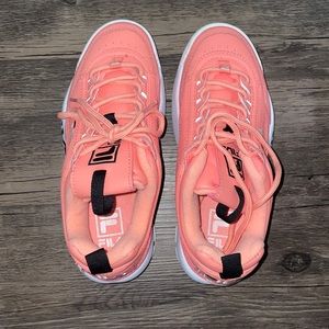 Peach Filas